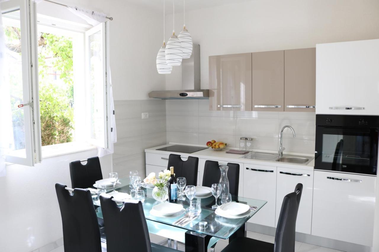 Ilma Apartment Trogir Eksteriør billede